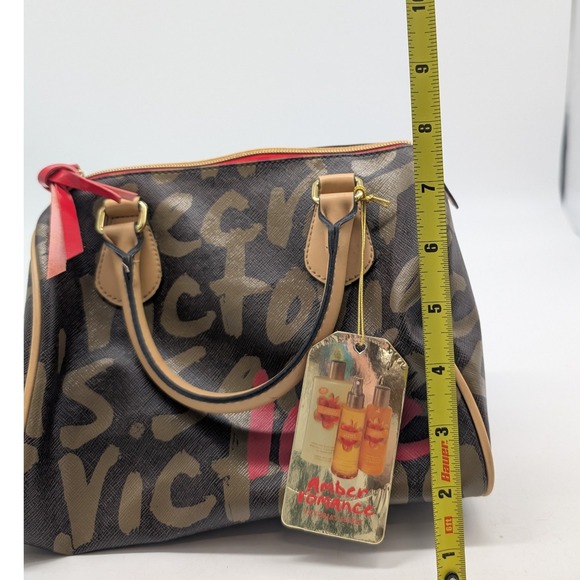 Victoria's Secret Amber Romance Speedy Style Cosmetic Bag - Picture 13 of 14